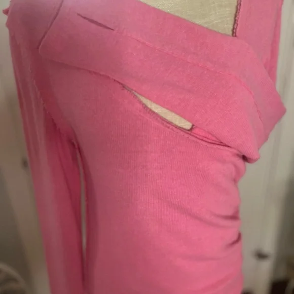 NWOT Free People Like a Boss cotton sweater in deep  pink  size large - Picture 3 of 8